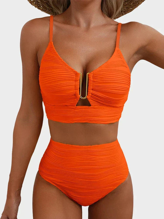 Dwuczęściowy zestaw bikini z dekoltem w kształcie litery U