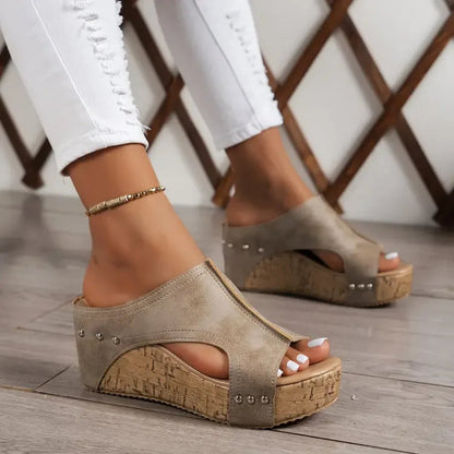 Petra | Elegantné platformové sandále s moderným dizajnom