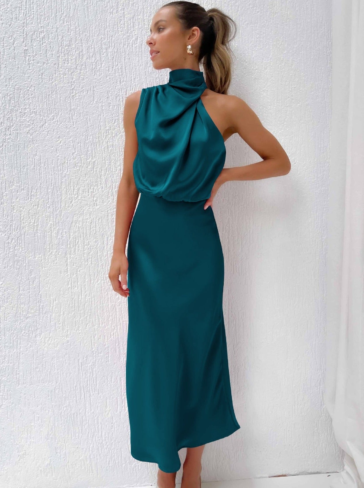 Irene | Elegantná modrá halter sukňa
