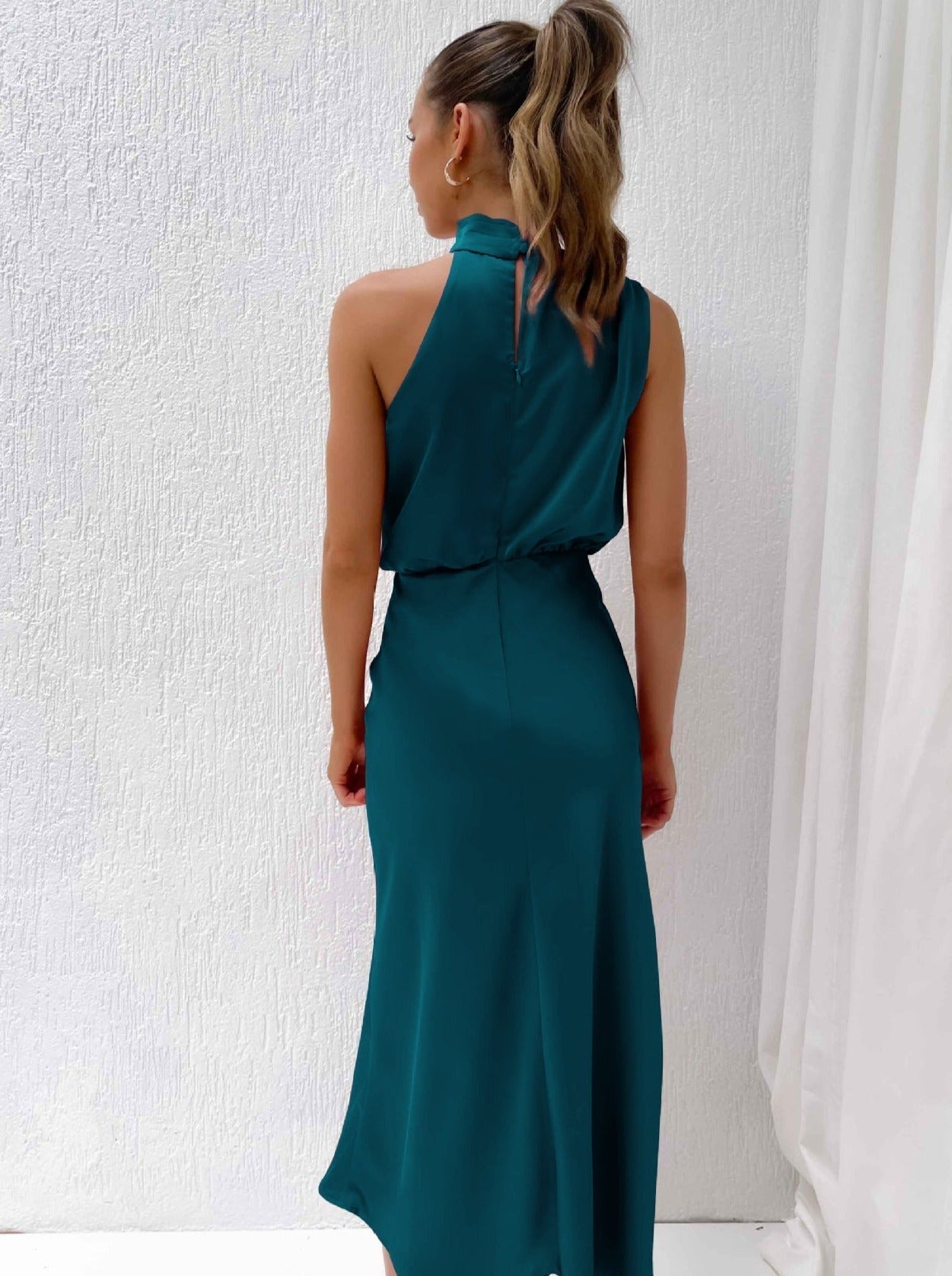 Irene | Elegantná modrá halter sukňa