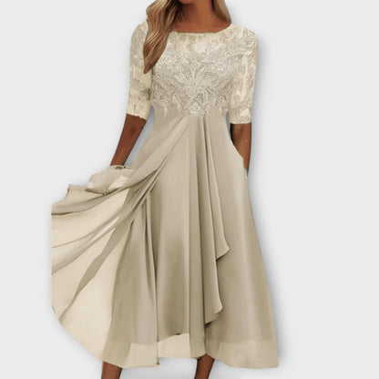 Sara – Elegantné Šaty pre Svadobných Hostí