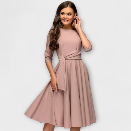 Ana | Elegantná Midi Šaty s Pásom