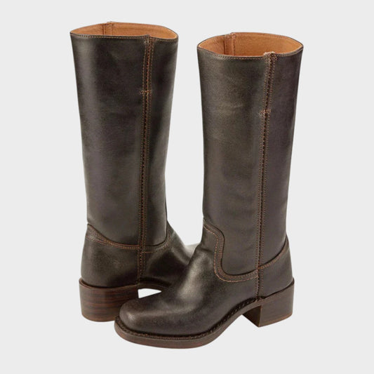 Agneza – klasyczne buty jeździeckie na wysokim obcasie, które zapewniają optymalny komfort i styl